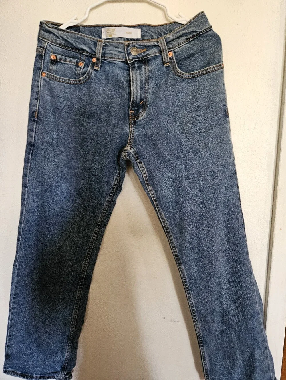 Levi's Gold Relaxed Jeans